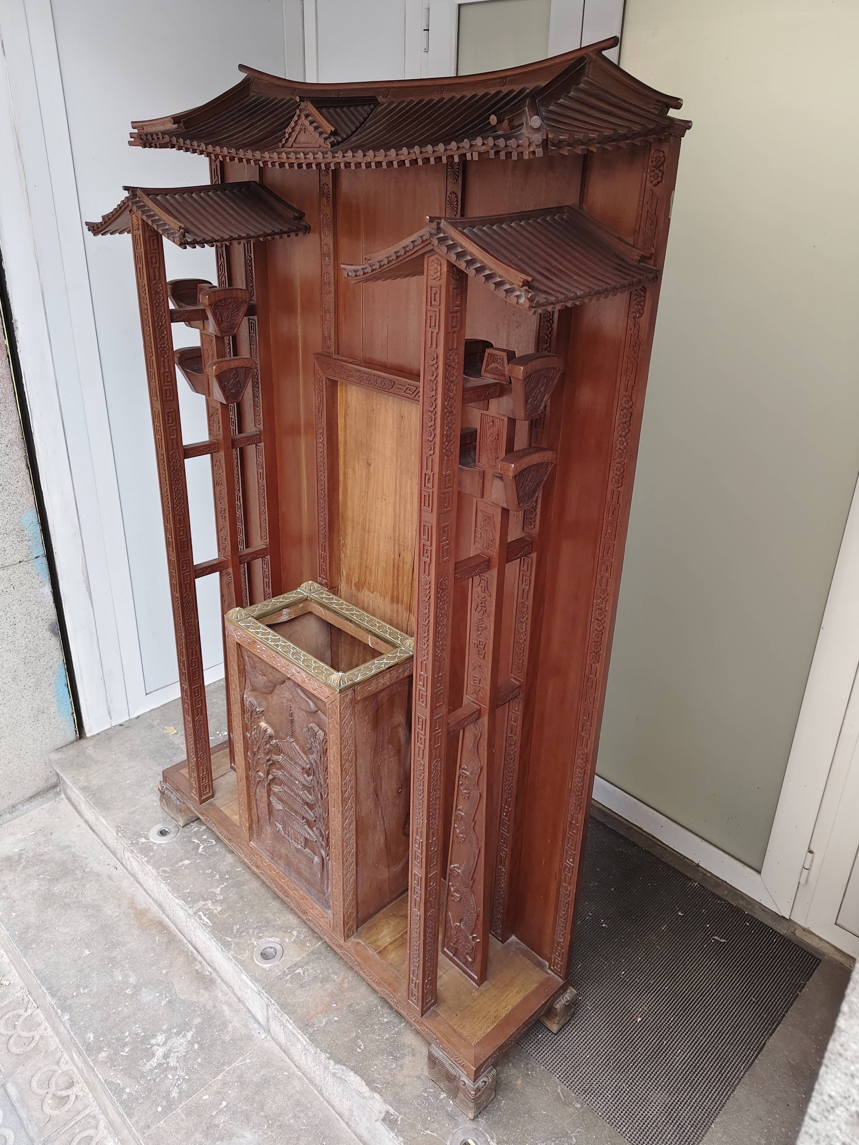 altar buda religion china cajon incienso 31.4x15.5 madera 189x123x31 1u